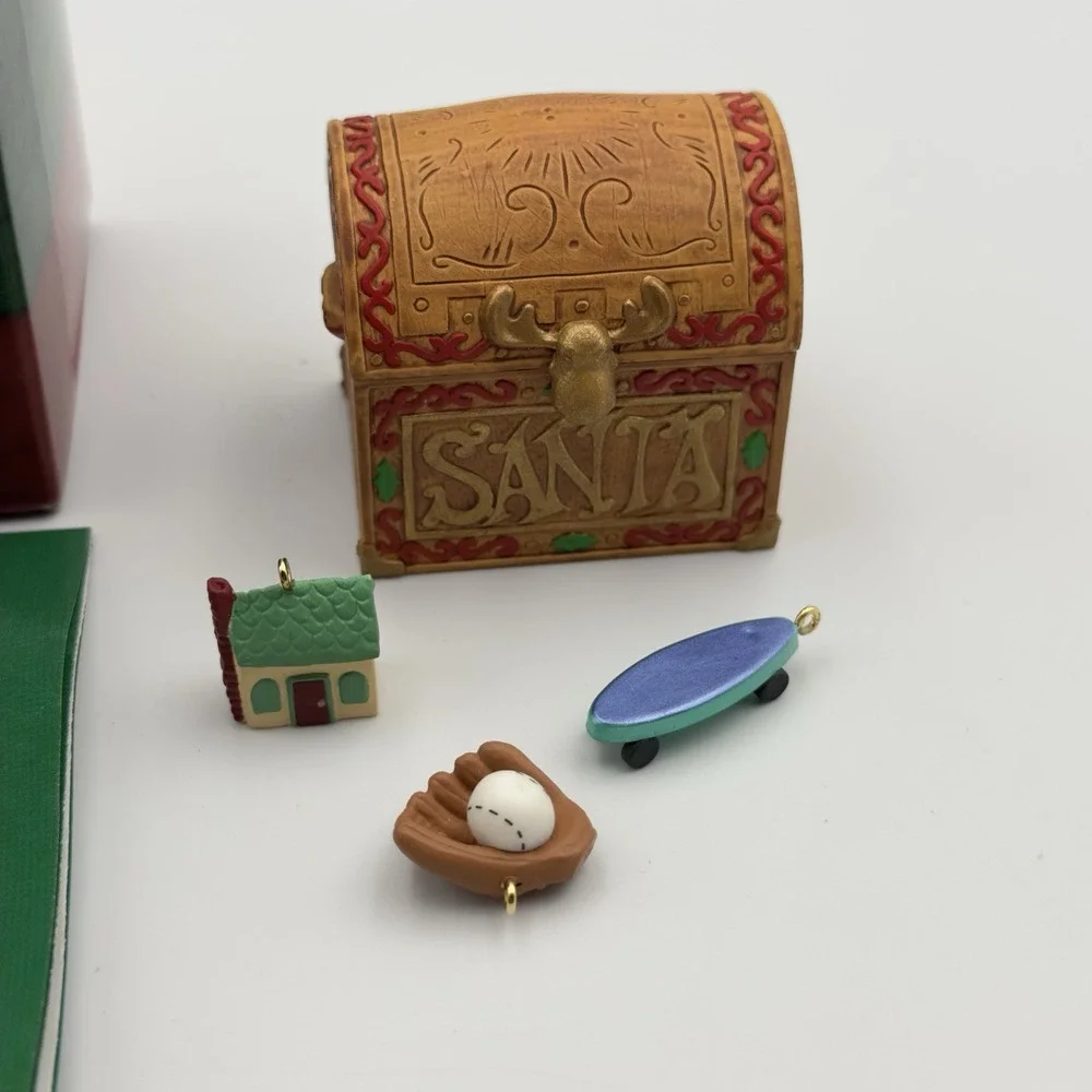 Hallmark‎ Keepsake 2001 Santa's Toy Box Set of 4 Christmas Ornaments Vintage